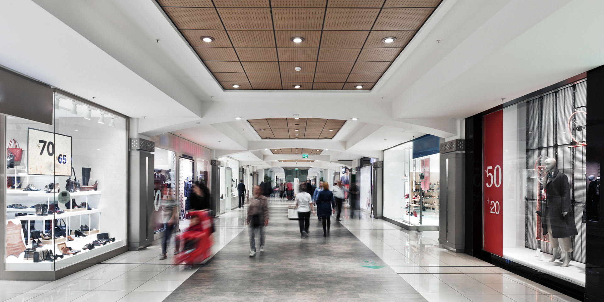 Inside "Maltepe Park"- the large Shopping Mall in Istanbul