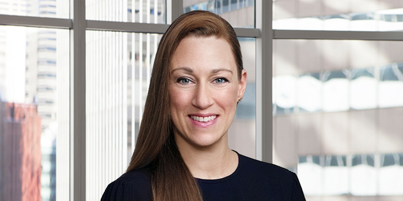 Mock Collier, Rachel