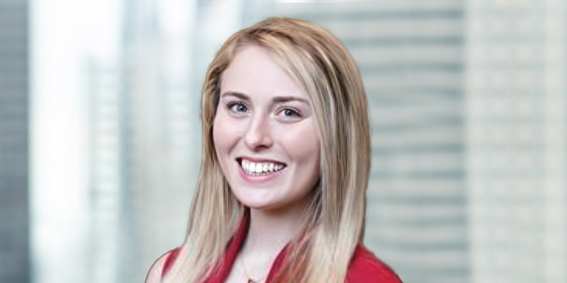 Mock Nurik, Chloe Lynn