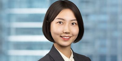Mock Zhou, Scarlett