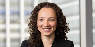 Krusen, Julia