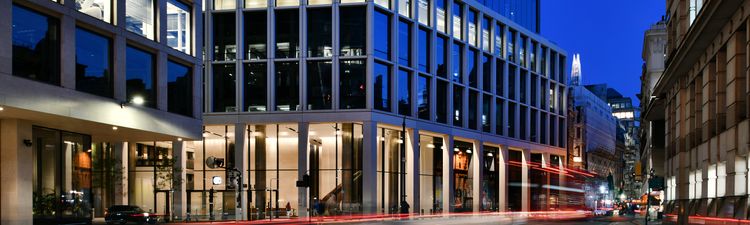 Wide angle exterior night of Latham & Watkins One Leadenhall office in London.