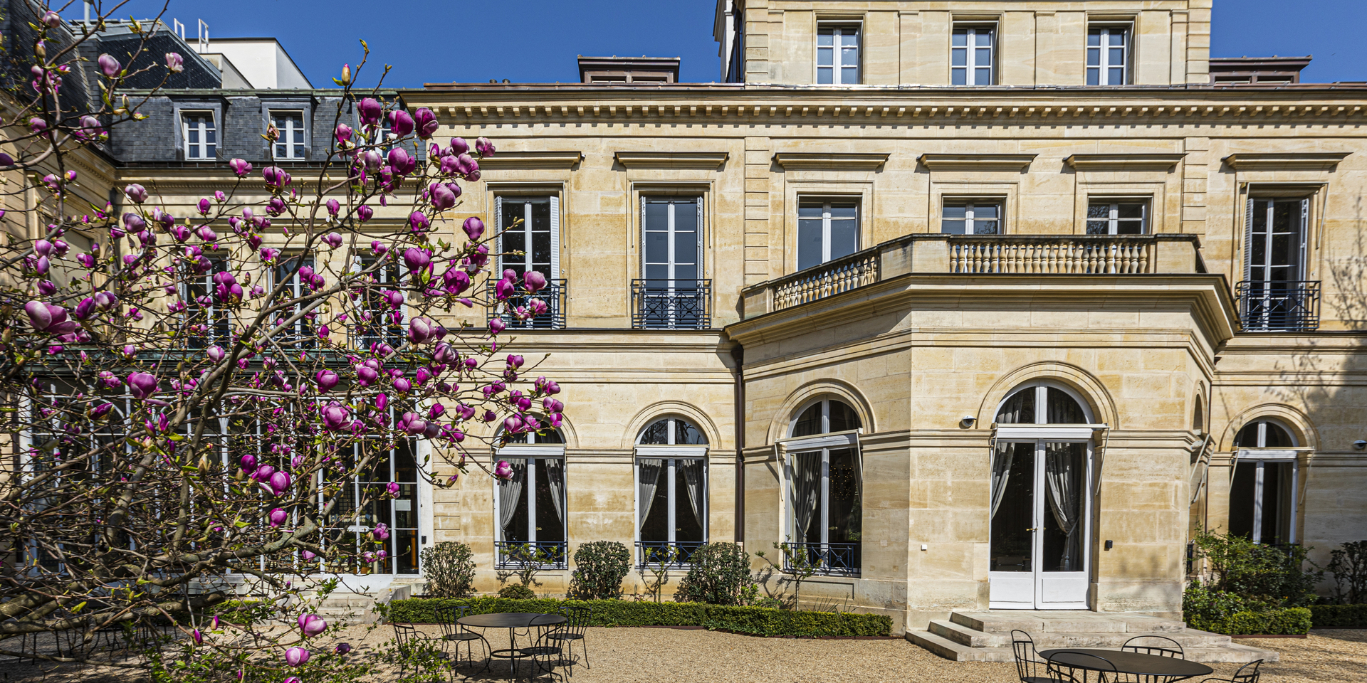 Latham & Watkins office in Paris